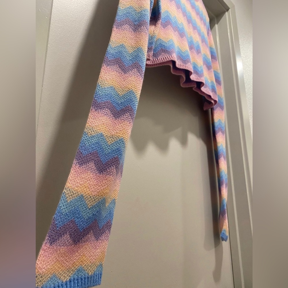 Sugar Thrillz Dolls Kill Follow The Rhythm Rainbow Crop Sweater Top - Picture 3 of 7